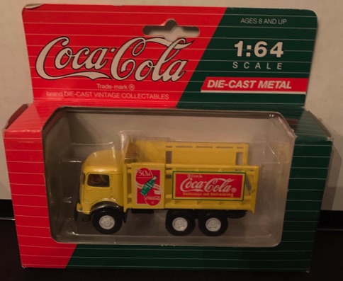 10165-2 € 15,00 coca cola auto die- cast metal 1-64.jpeg